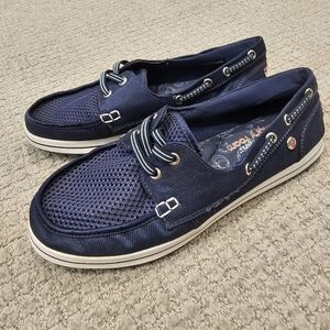 BOBS navy boat shoes 7